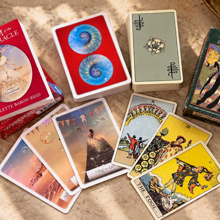 Tarot vai oraakkelipakka?