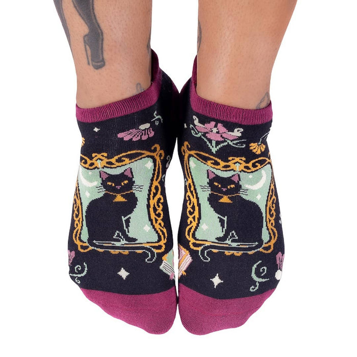 Duchess Shadowfloof's Mew World Ankle Socks - nilkkasukat - FootClothes
