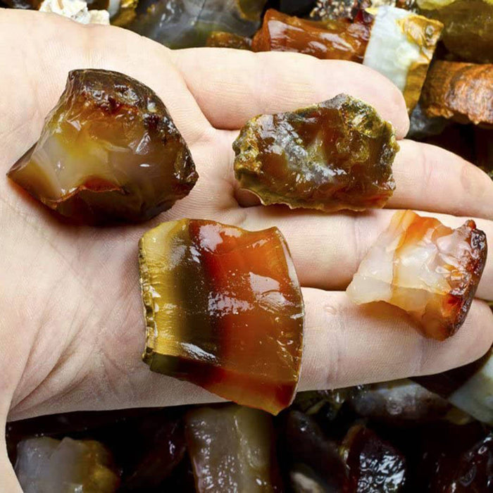 Raaka Karneoliakaatti (Madagaskar)