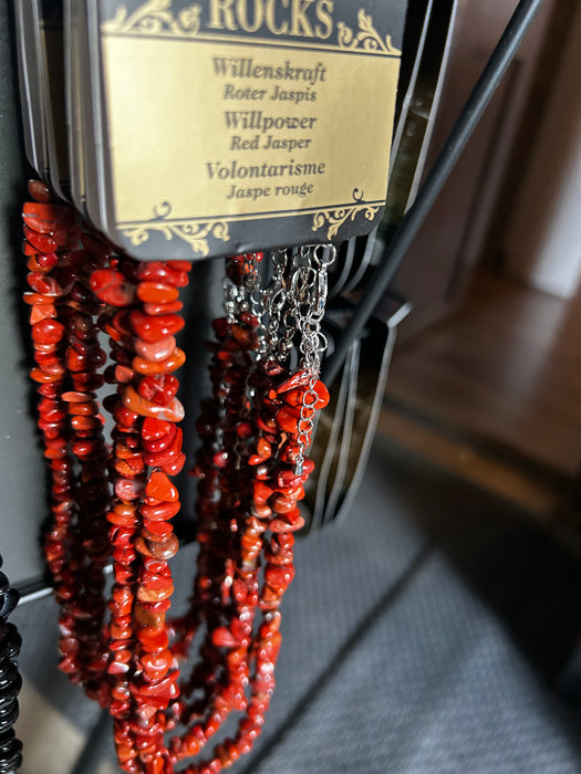 Baroque Rocks kristallikaulakorut (erilaisia)