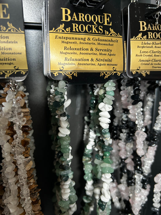 Baroque Rocks kristallikaulakorut (erilaisia)