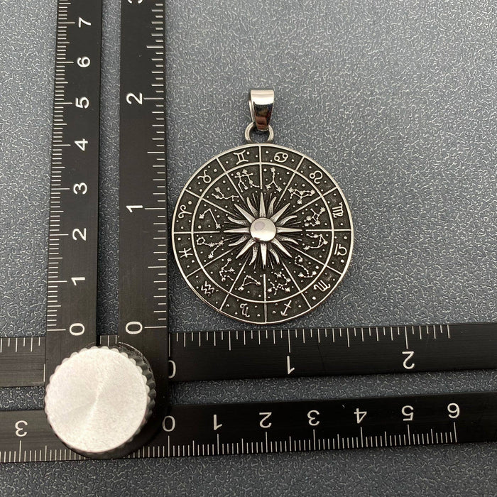 Zodiac Compass Stainless Steel Charm -riipus