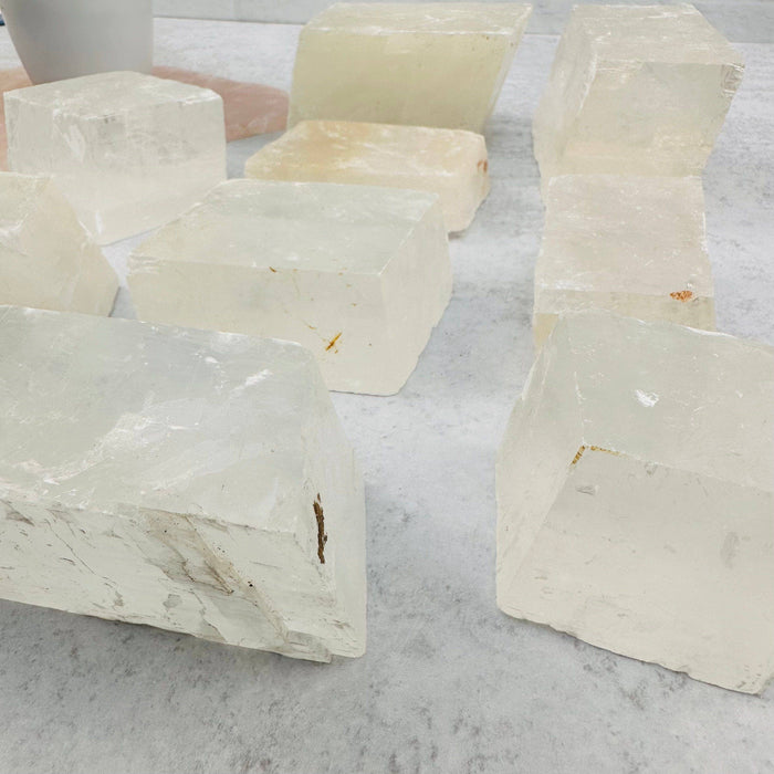 Optinen kalsiitti – valkoinen 300-600g