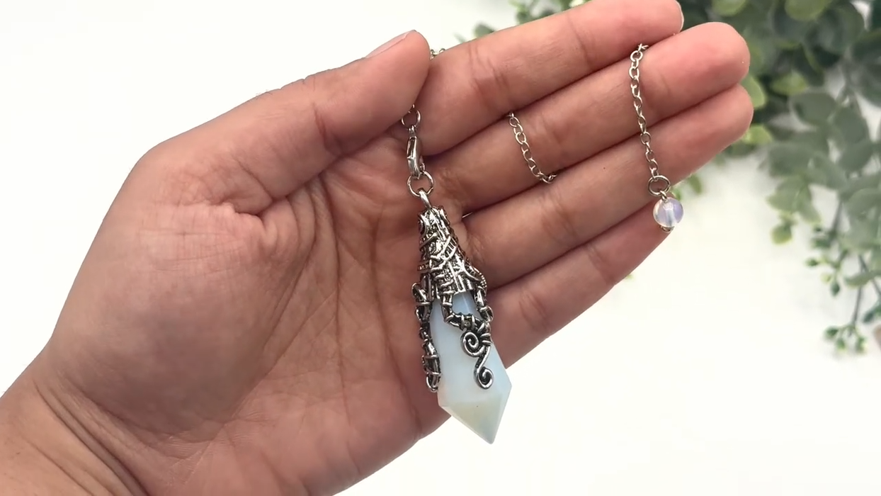 Kristalliheiluri – 12-sivuinen kivi, antiikkihopea