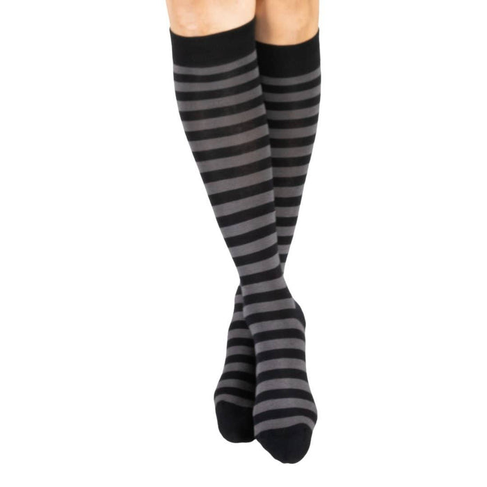 Smoke and Black Stripes polvisukat  - FootClothes