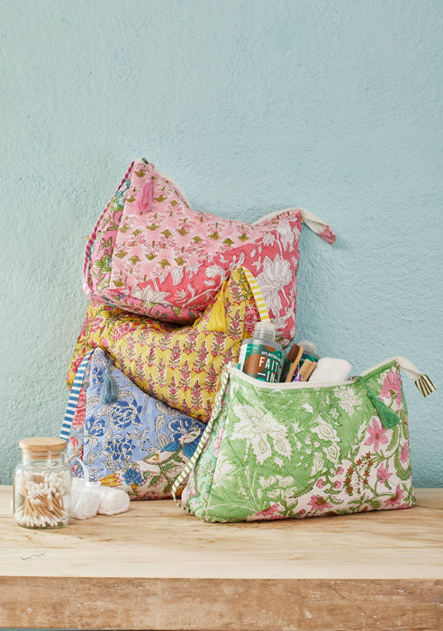 Suuri patchwork-kuvioitu toilettilaukku – puuvillaa