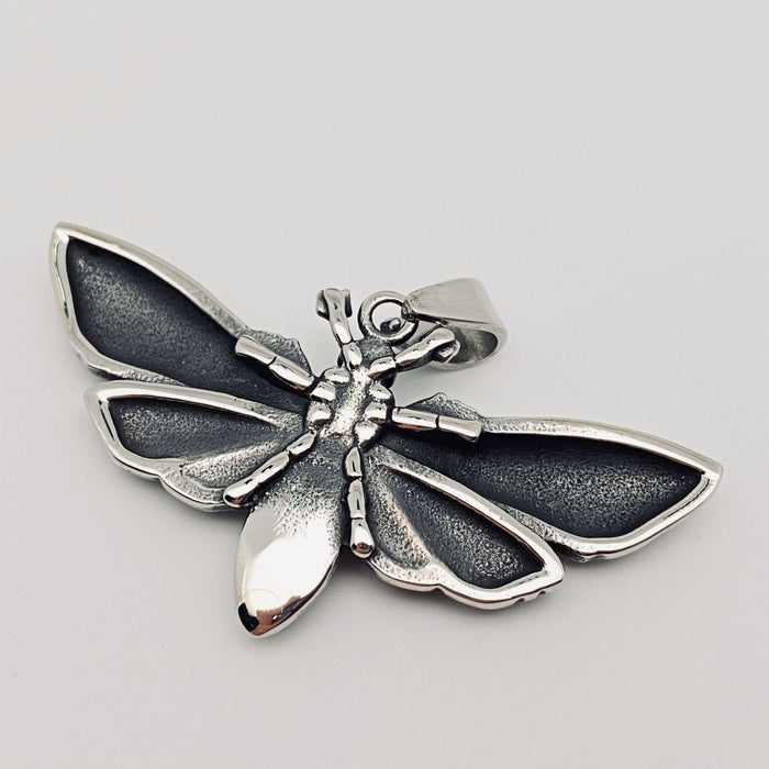 Moth riipus ruostumatonta terästä