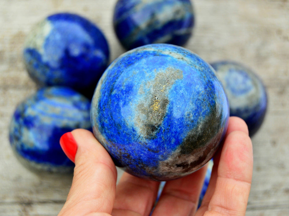 Lapis Lazuli-pallo (45mm - 60mm)
