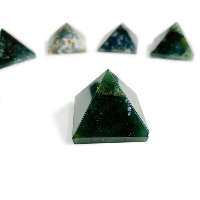 A mossy pyramid 2-2.5cm 