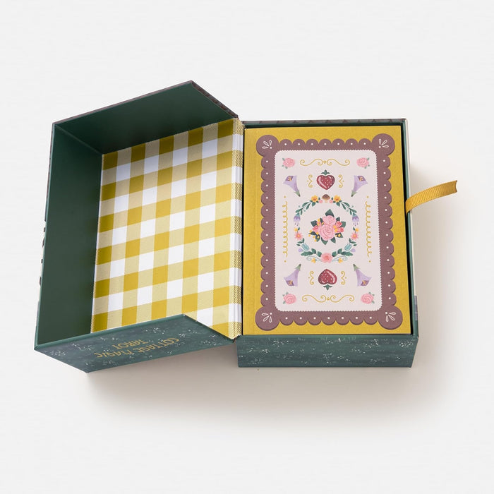 Cottage Magic Tarot: A 78-Card Deck and Guidebook - Ann Shen