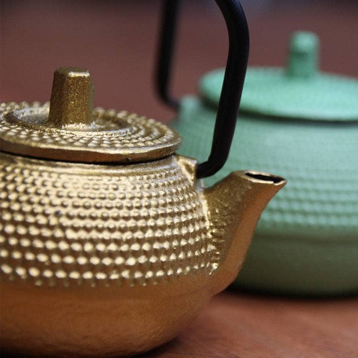 Kullanvärinen valurautainen teekannu, 100 ml - Tea soul