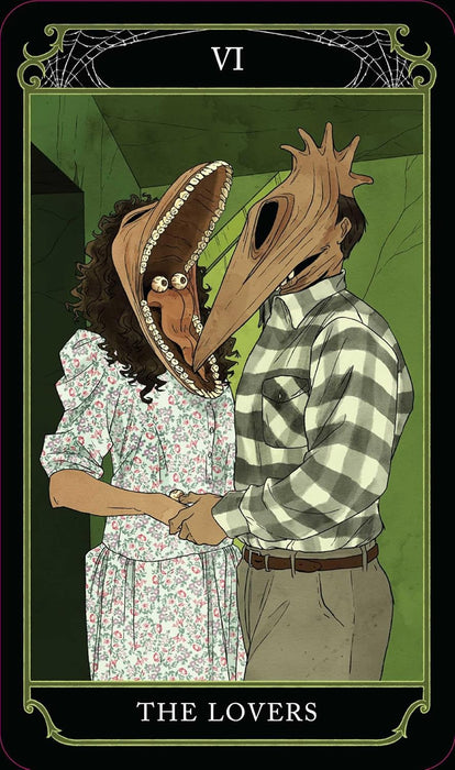 Beetlejuice Tarot Deck &amp; Guide - Casey Gilly, Abigail Larson