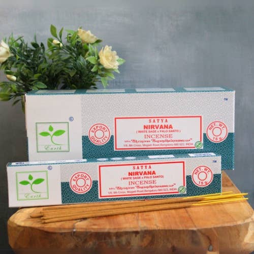 Earth Satya Nirvana suitsuketikku 15 g - Satya