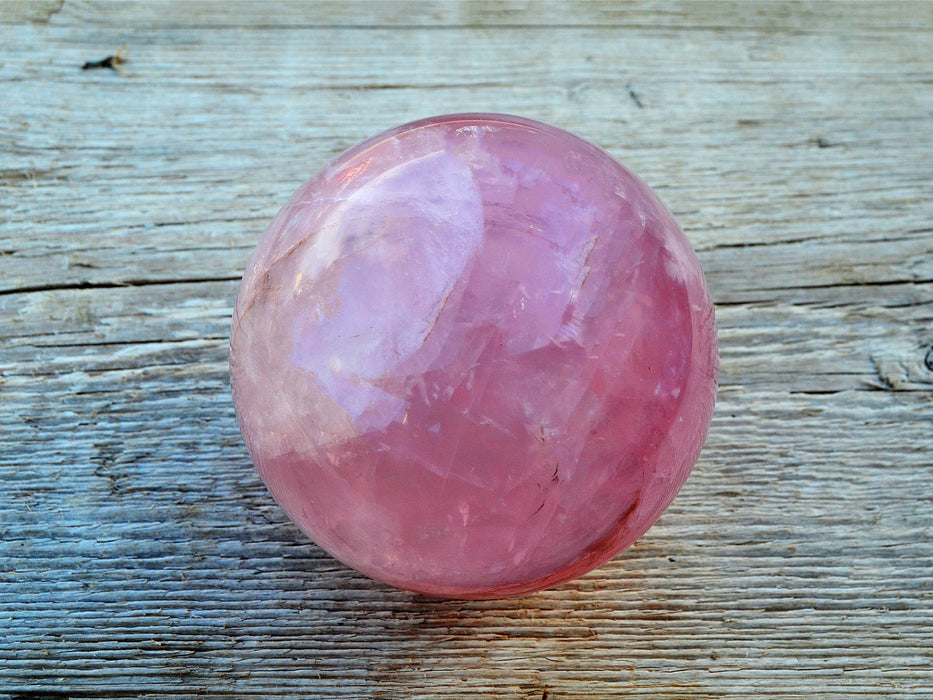 Ruusukvartsi-kristallipallo L- XL (halkaisija noin 70–110 mm) – Madagaskar