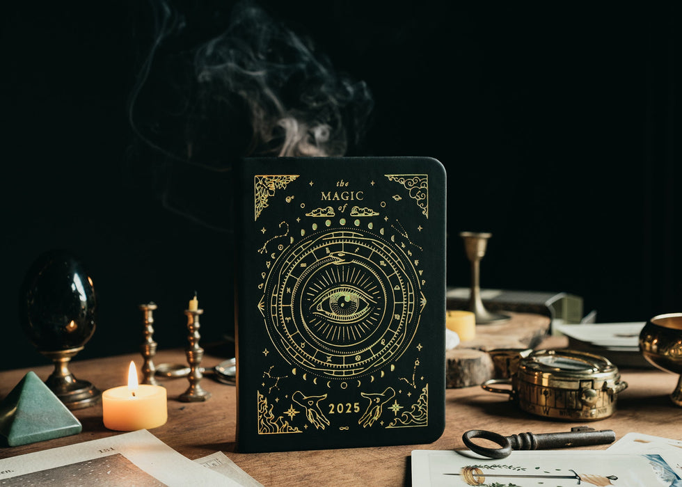 Astrological pocket planner - Magic of I