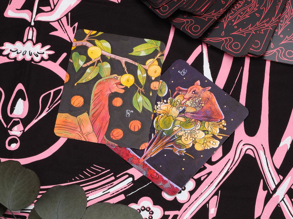 BOTANICA FULL BLOOM: The Tarot and Oracle Deck About the Language of Flowers - Kevin Jay Stanton
