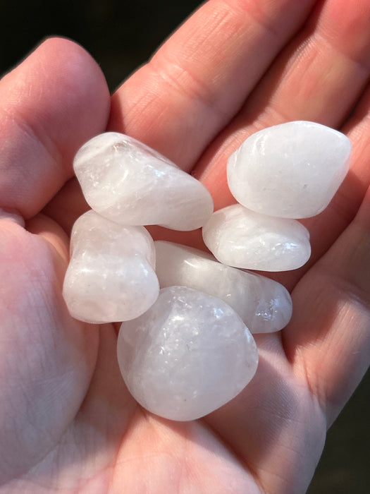 Milky quartz polished - 2-3cm