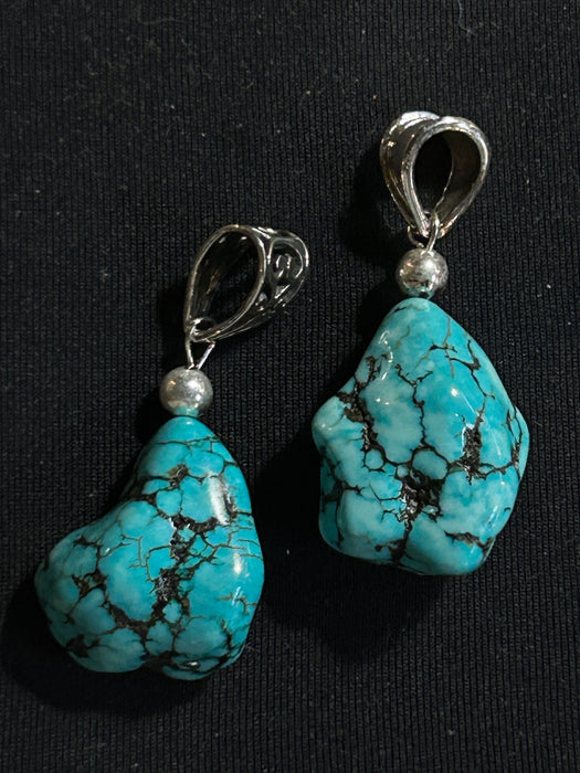 Turquoise pendant nugget