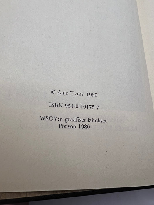 Eddas Heldengedichte, übersetzt ins Finnische von Aale Tynni (Erstausgabe 1980)