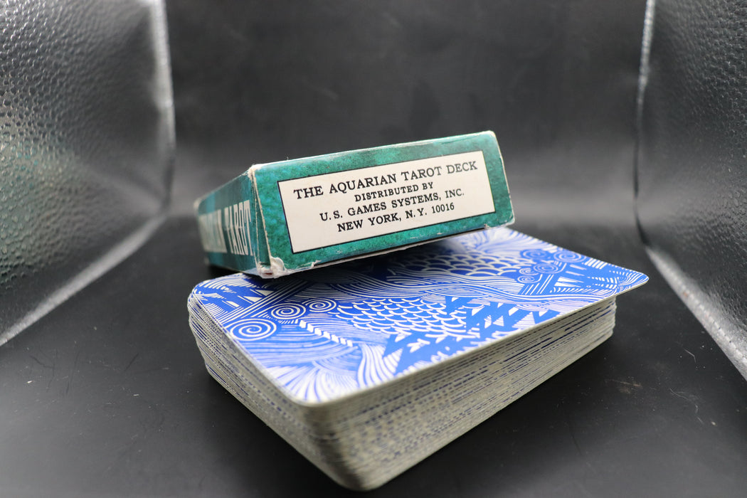 Aquarian Tarot – vintage/preloved