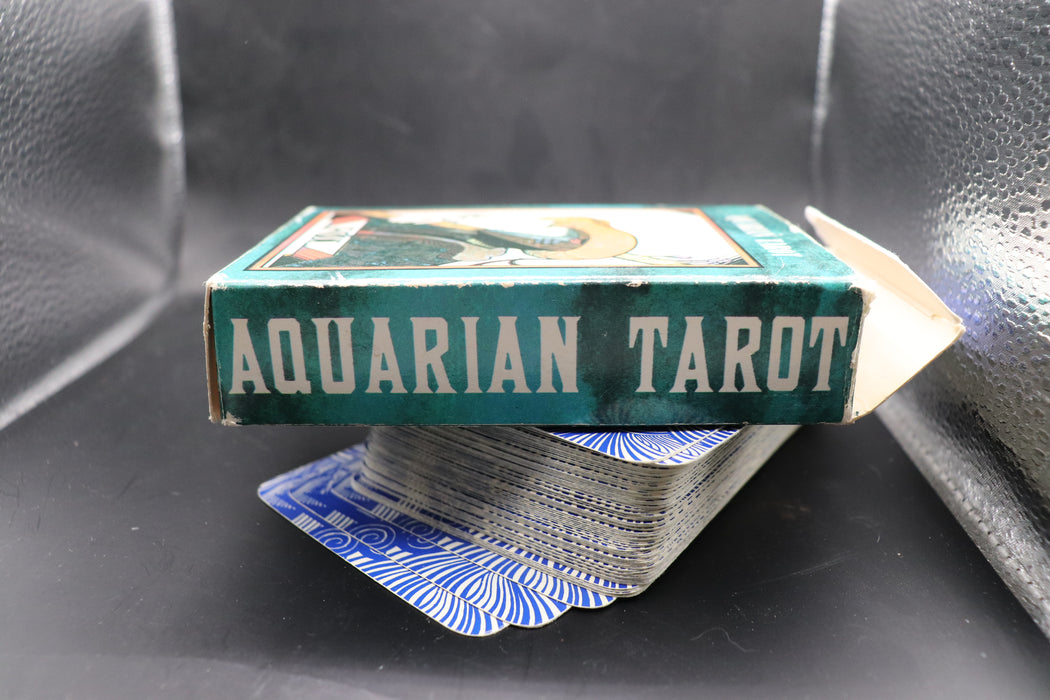 Aquarian Tarot – vintage/preloved