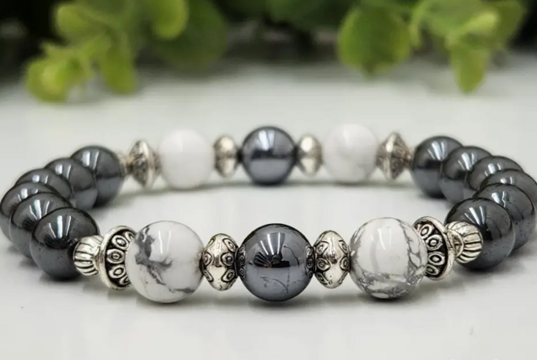 Empath Protection- terahertsi, valkoinen howliitti ja hematiitti, 19 cm