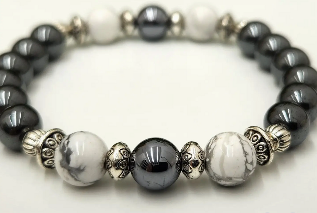 Empath Protection- terahertsi, valkoinen howliitti ja hematiitti, 19 cm