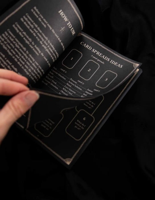 The Dreamy Moons Tarot - Annie Tarasova