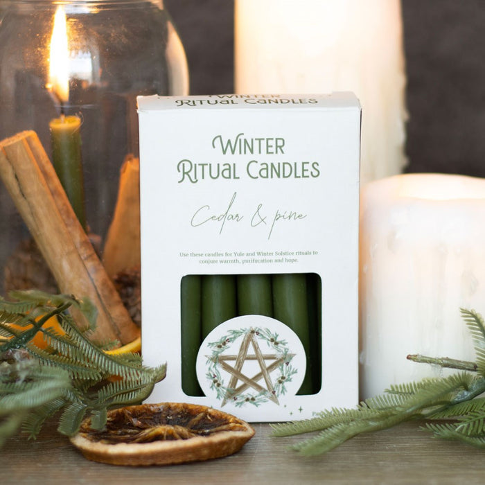 Winter ritual candle - Cedar &amp; Pine spell candle