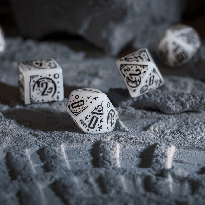 Roolipelinopat  Space Dice Set - Q Workshop