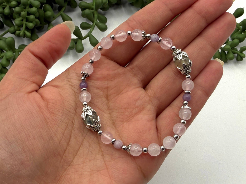 LOVE MYSELF – Prehniitti, ruusukvartsi ja lepidoliittirannekoru