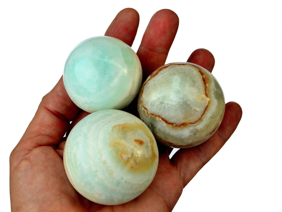 Karibian kalsiitti pallo (40mm - 60mm)
