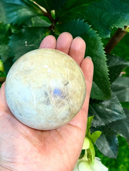 Kuukivi kristallipallo 4-7c