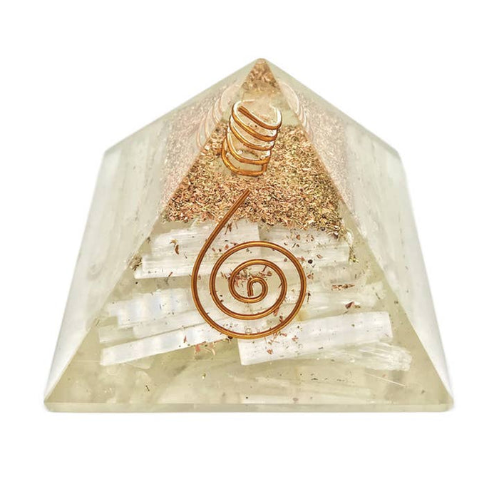 Selenite orgonite pyramid 40 mm