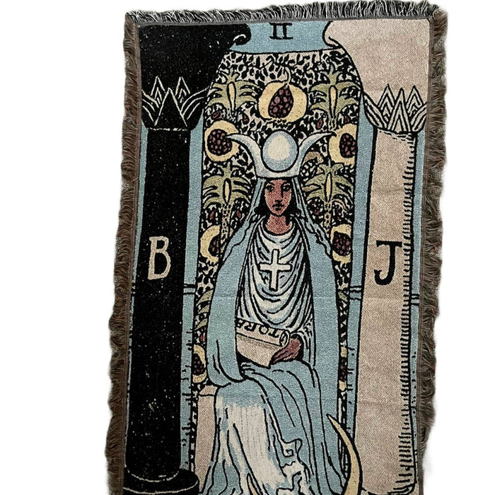 The High Priestess Throw Blanket-viltti/seinävaate n.152 x 91 cm
