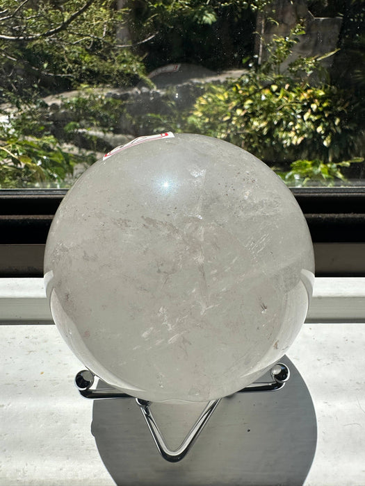 Suuri kirkas vuorikristallipallo sateenkaarisulkeumilla – 1,42 kg (#13)