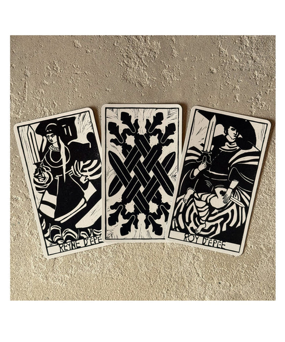 LUX Tarot (ei sisällä kirjaa) 1st Edition