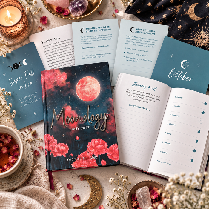 Moonology™ Diary 2027: Harness the Magic of the Moon to Manifest Your Best Life - Yasmin Boland (Kopio)