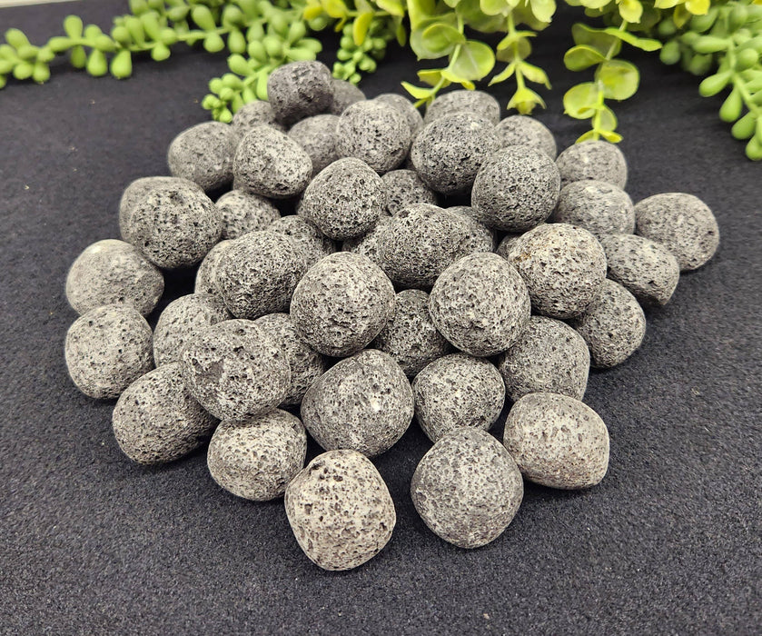 Lava stone drum polished 2-2.5cm