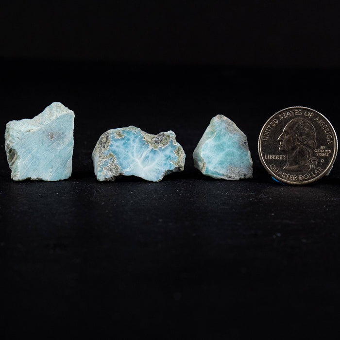 Larimar-Klumpen 20–30 mm (auch Dolphin Stone™ oder Atlantis-Stein genannt)