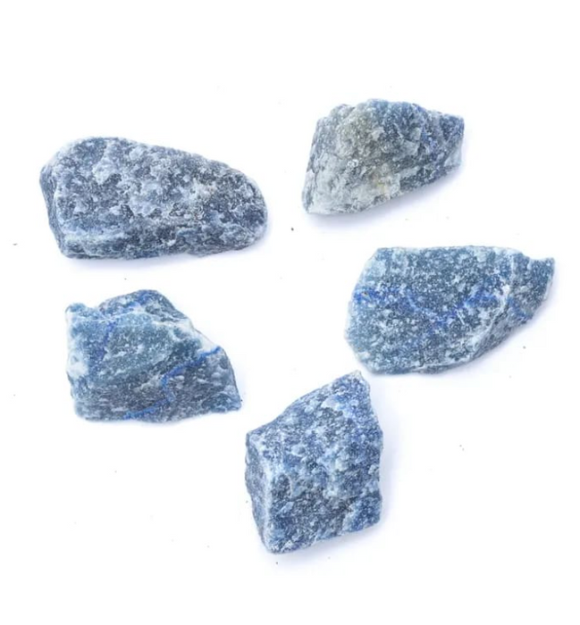 Blue quartz raw piece 4-5cm 