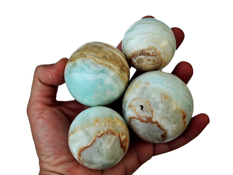 Karibian kalsiitti pallo (40mm - 60mm)