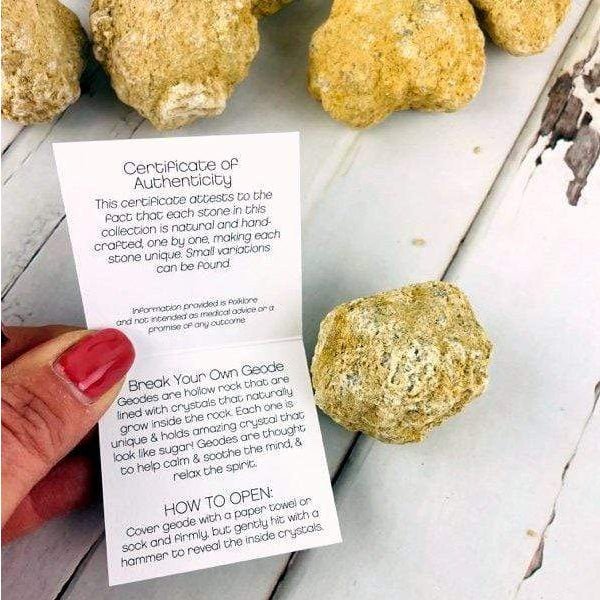 Halkaisematon "riko itse" kvartsigeodi kalsiitti koko n4cm - Tarotpuoti