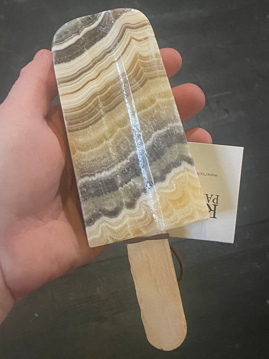 Mexican Onyx Popsicles- Onyx "jääteöpuikko" - Tarotpuoti