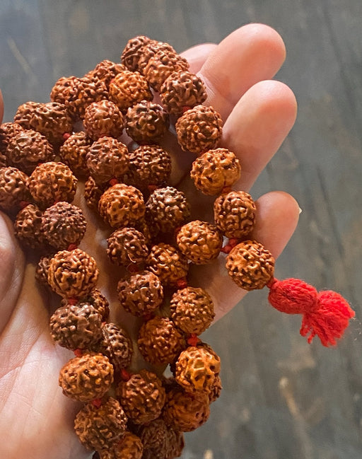 Rudraksha Mala helmet 13mm - Tarotpuoti