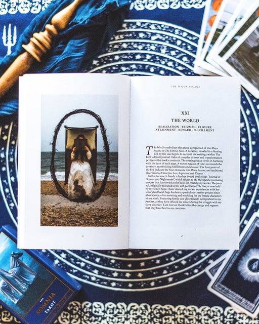 The Somnia Tarot Companion book - Nicolas Bruno (Indie Import) - Tarotpuoti